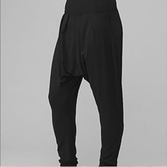 lululemon harem pants